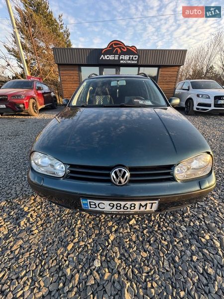 Volkswagen Golf 2002