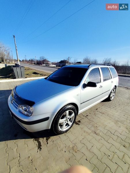 Volkswagen Golf 2001