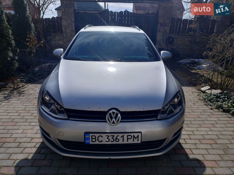 Универсал Volkswagen Golf 2015 в Львове