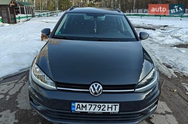 Універсал Volkswagen Golf 2018 в Коростені
