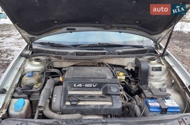 Хэтчбек Volkswagen Golf 1998 в Полтаве