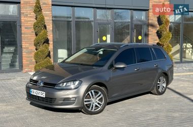 Універсал Volkswagen Golf 2014 в Вінниці