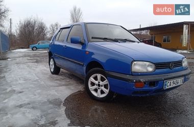 Хэтчбек Volkswagen Golf 1993 в Мироновке