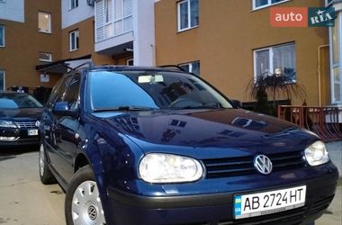 Универсал Volkswagen Golf 2000 в Виннице