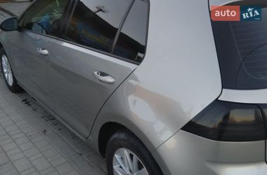 Хэтчбек Volkswagen Golf 2015 в Новоднестровске