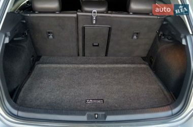 Хэтчбек Volkswagen Golf 2015 в Новоднестровске