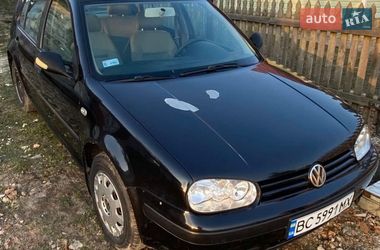 Хетчбек Volkswagen Golf 2001 в Радехові