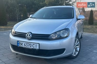 Универсал Volkswagen Golf 2012 в Львове