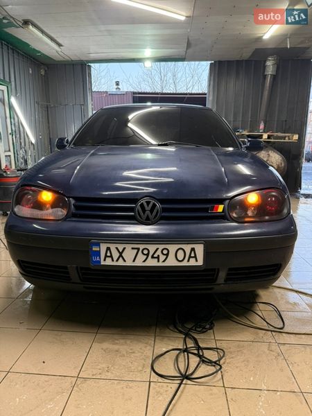 Volkswagen Golf 1998