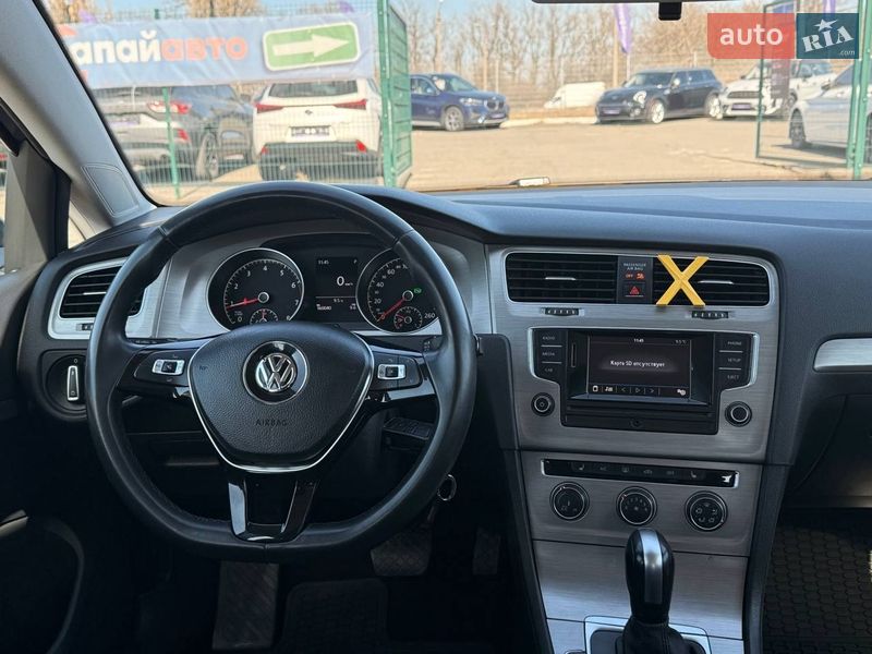 Хэтчбек Volkswagen Golf 2017 в Одессе