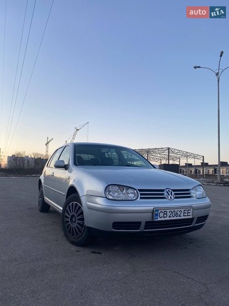 Volkswagen Golf 2002