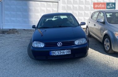 Хэтчбек Volkswagen Golf 2001 в Львове
