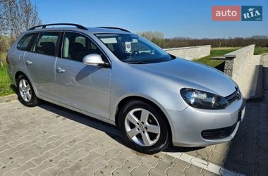 Універсал Volkswagen Golf 2011 в Дніпрі