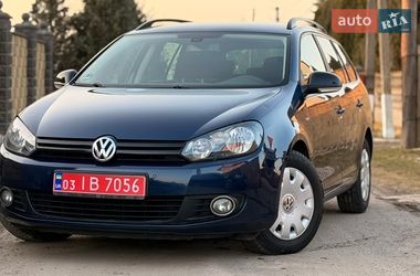 Универсал Volkswagen Golf 2012 в Луцке