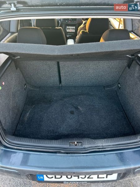 Хэтчбек Volkswagen Golf 1999 в Василькове