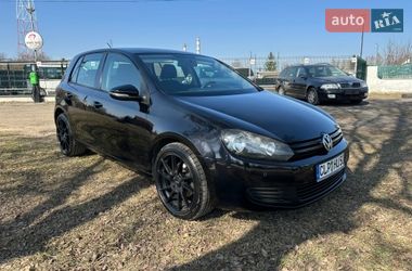 Хетчбек Volkswagen Golf 2008 в Луцьку