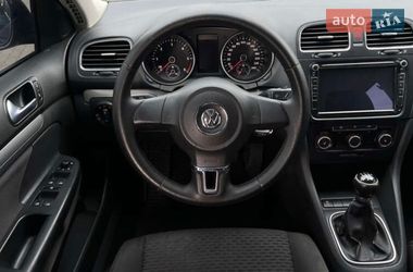 Універсал Volkswagen Golf 2011 в Мукачевому