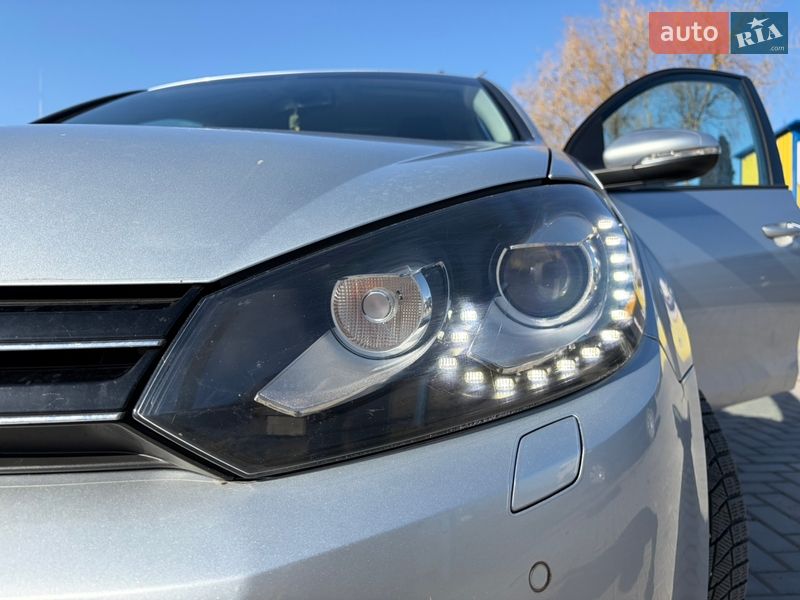 Хэтчбек Volkswagen Golf 2012 в Кропивницком