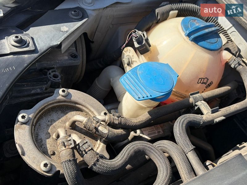 Хэтчбек Volkswagen Golf 2012 в Кропивницком