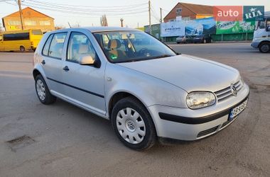 Хетчбек Volkswagen Golf 1999 в Вінниці
