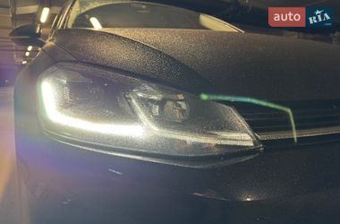 Универсал Volkswagen Golf 2017 в Киеве