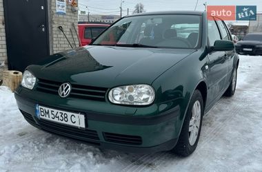 Хэтчбек Volkswagen Golf 2002 в Сумах