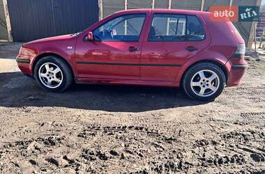 Хэтчбек Volkswagen Golf 2002 в Барановке