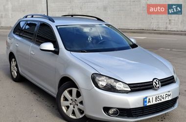Універсал Volkswagen Golf 2011 в Києві