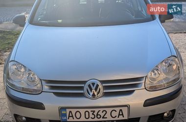 Хэтчбек Volkswagen Golf 2006 в Мукачево
