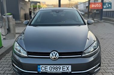 Універсал Volkswagen Golf 2019 в Чернівцях