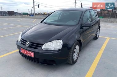 Хетчбек Volkswagen Golf 2004 в Тернополі