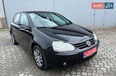 Хэтчбек Volkswagen Golf 2007 в Надворной