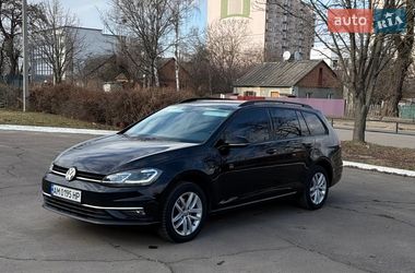 Универсал Volkswagen Golf 2020 в Житомире