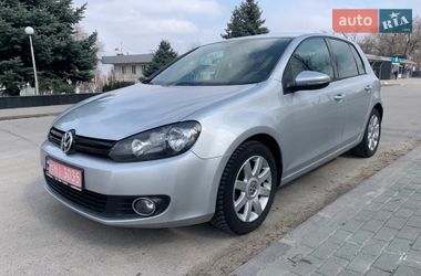 Хетчбек Volkswagen Golf 2009 в Запоріжжі