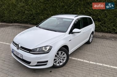 Універсал Volkswagen Golf 2015 в Луцьку