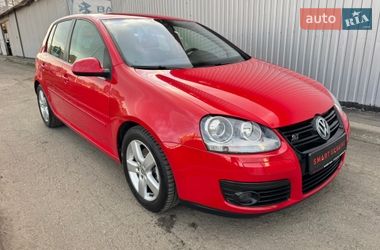 Хэтчбек Volkswagen Golf 2008 в Киеве