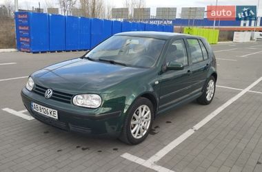 Хетчбек Volkswagen Golf 2000 в Якушинці