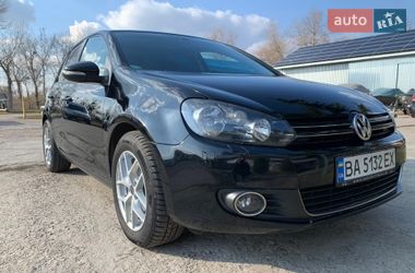 Хетчбек Volkswagen Golf 2011 в Черкасах
