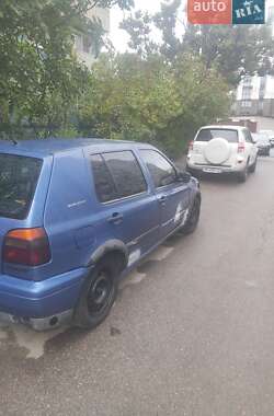 Хэтчбек Volkswagen Golf 1996 в Днепре