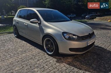 Хэтчбек Volkswagen Golf 2010 в Харькове