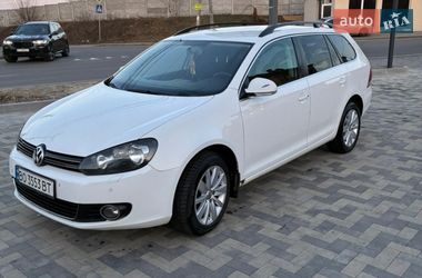 Универсал Volkswagen Golf 2012 в Киеве