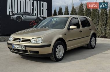 Хэтчбек Volkswagen Golf 2001 в Каменец-Подольском