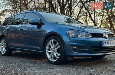 Универсал Volkswagen Golf 2015 в Киеве