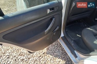 Хэтчбек Volkswagen Golf 1998 в Полтаве