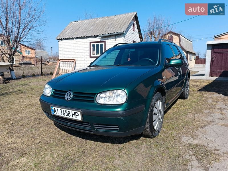 Volkswagen Golf 2003