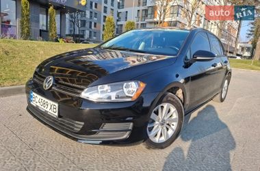 Хетчбек Volkswagen Golf 2015 в Львові