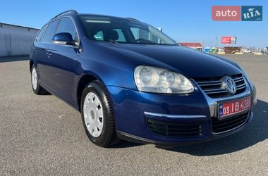 Универсал Volkswagen Golf 2009 в Киеве