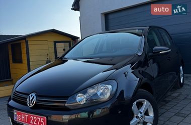 Хэтчбек Volkswagen Golf 2010 в Полтаве