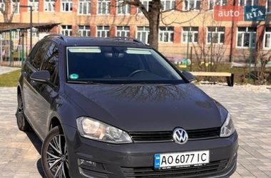 Універсал Volkswagen Golf 2016 в Перечині
