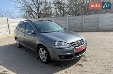 Универсал Volkswagen Golf 2009 в Ровно
